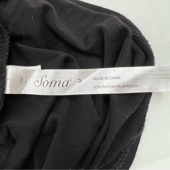 SOMA Long Sleeve Black Lounge Top Lightweight Sleepwear  Black Wmns. Size Medium - Picture 3 of 6